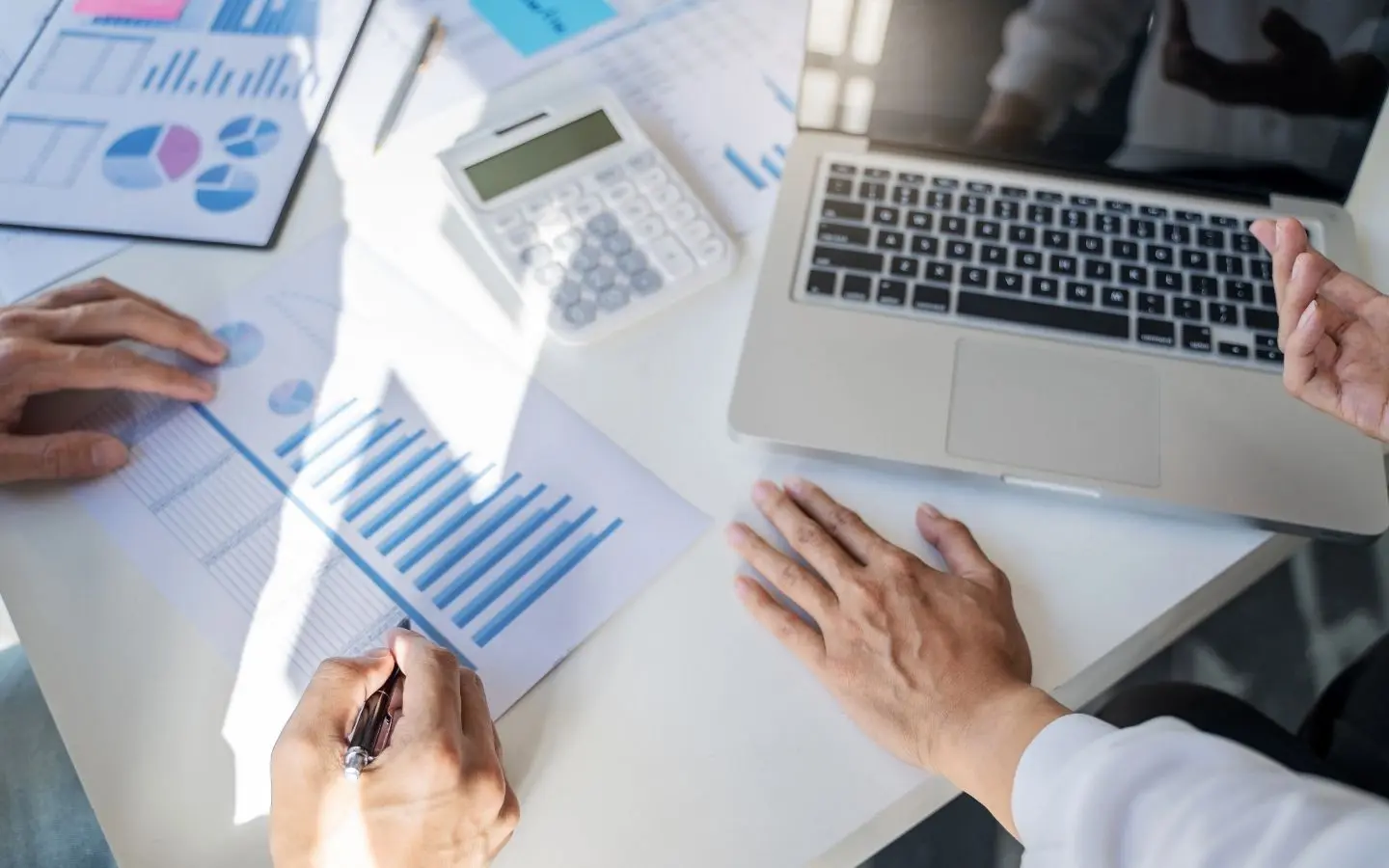 วิธีเริ่มต้นวางระบบ Omnichannel สำหรับธุรกิจเพื่อเชื่อมต่อทุกช่องทางการสื่อสาร